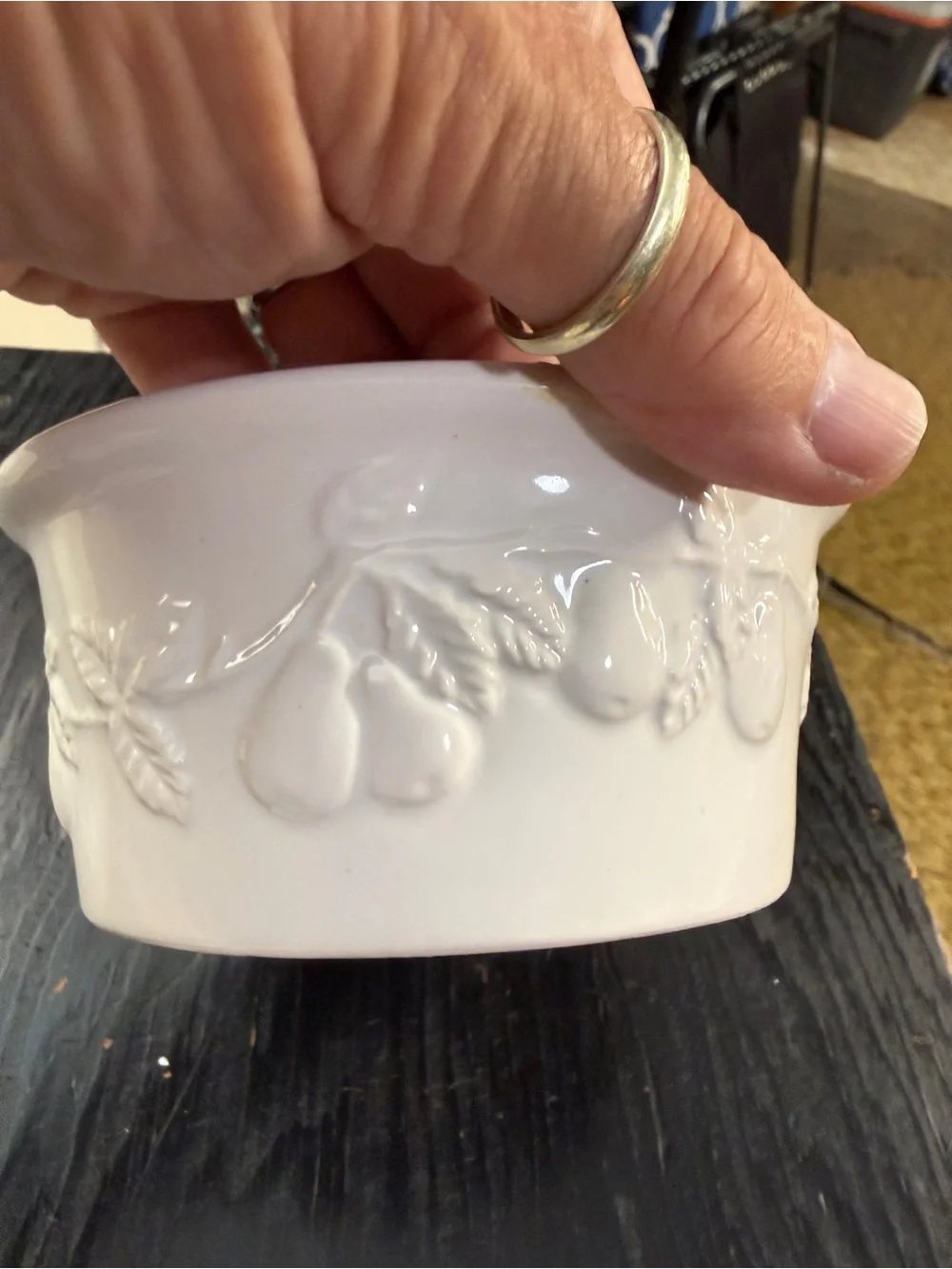 Lilian Vernon White Covered Ceramic Serving Dish with Leaf Relief